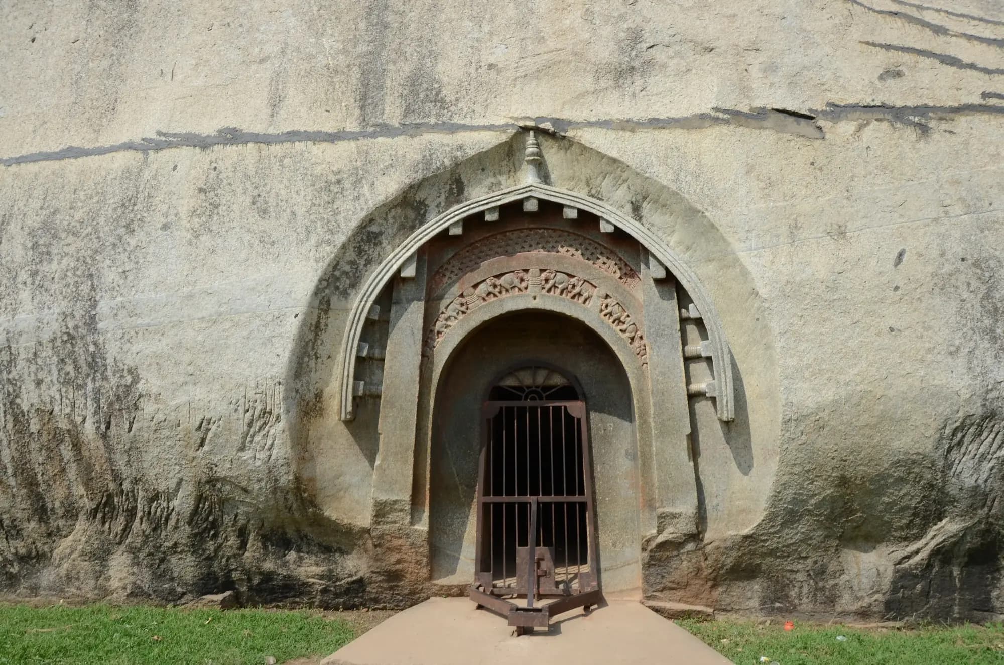 Barabar Caves