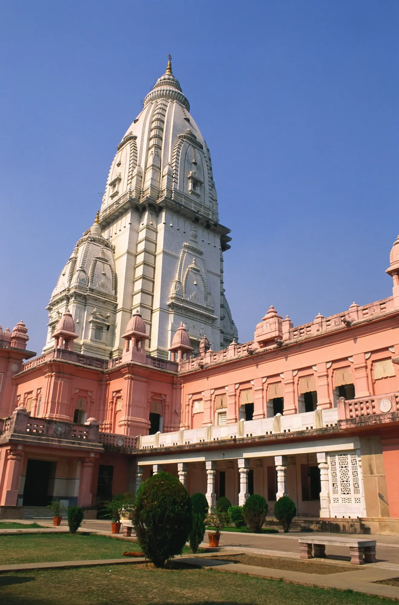 New Vishwanath Temple